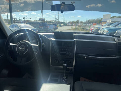 2011 Jeep Liberty Sport