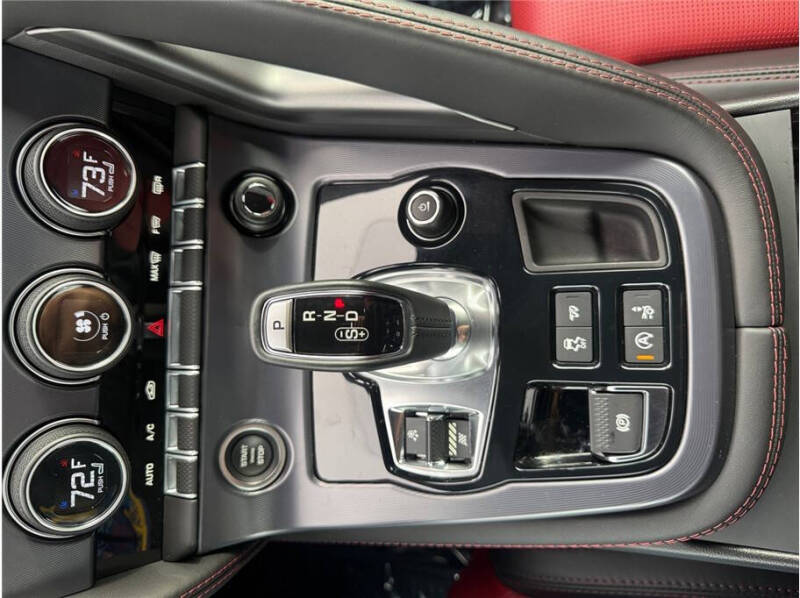 2020 Jaguar F-TYPE R