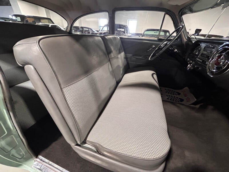 1954 Pontiac Chieftain