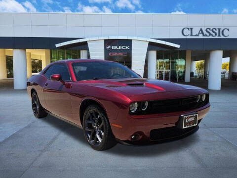 2022 Dodge Challenger SXT