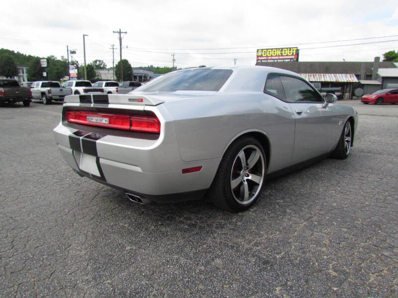 2012 Dodge Challenger SRT8 392