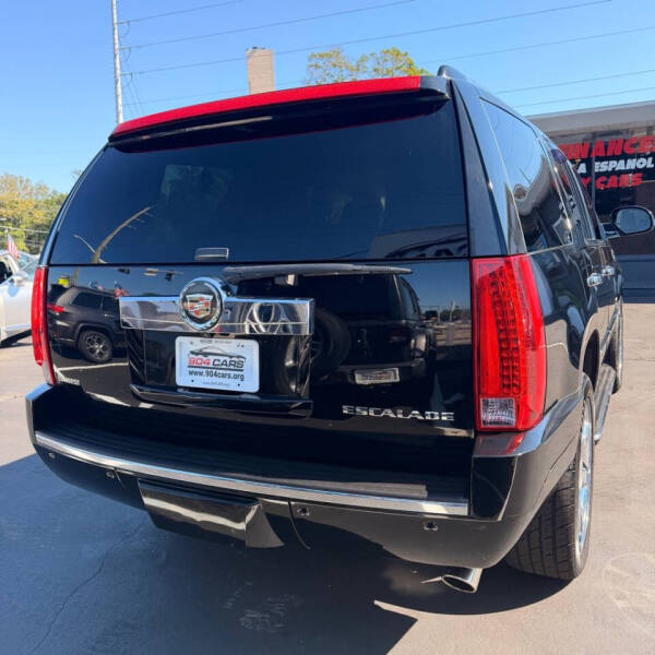 2013 Cadillac Escalade Luxury