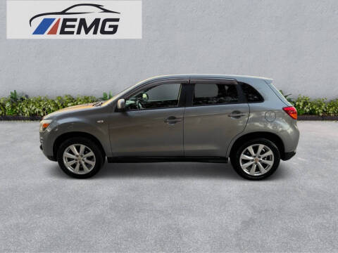 2015 Mitsubishi Outlander Sport 2.4 ES