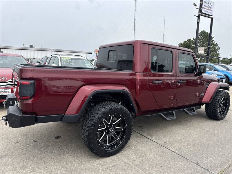 2021 Jeep Gladiator Overland