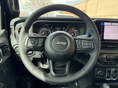 2026 Jeep Gladiator Sahara