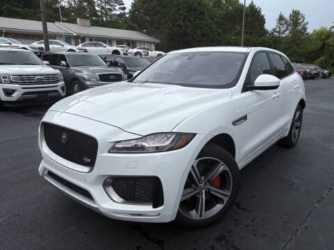 2019 Jaguar F-PACE S