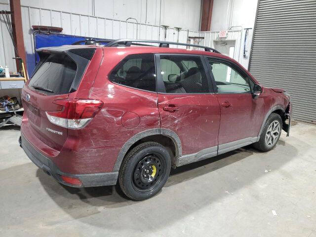 2024 Subaru Forester Premium