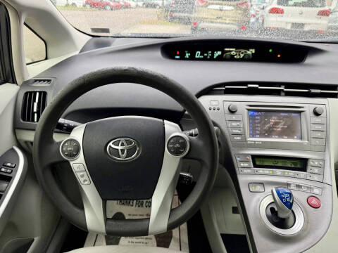 2013 Toyota Prius Three