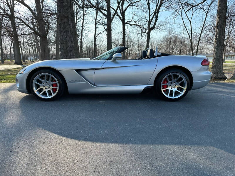 2005 Dodge Viper for sale at VILLAGE AUTO MART LLC in Portage IN