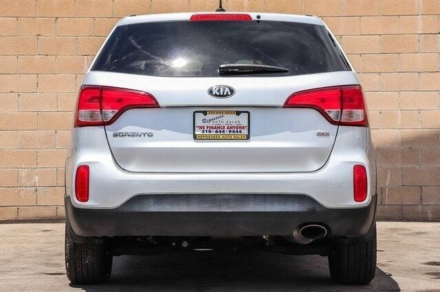 2014 Kia Sorento LX
