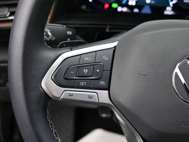 2024 Volkswagen Atlas SE