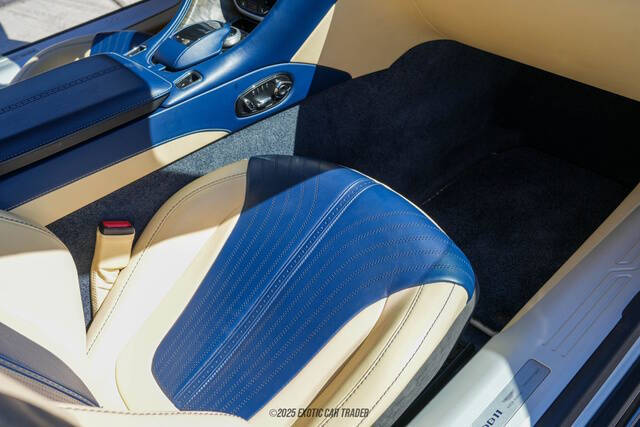 2019 Aston Martin DB11 Volante