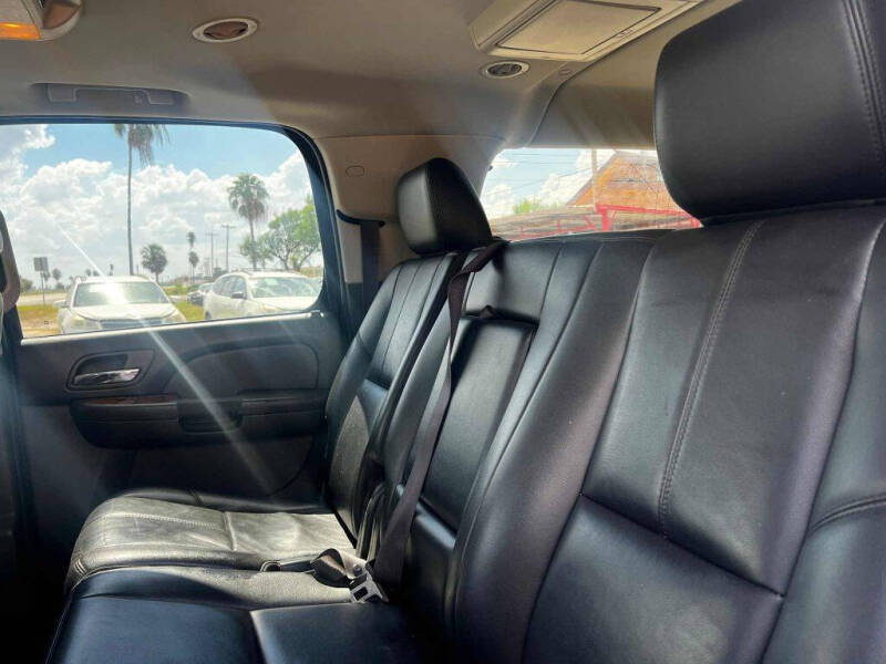 2014 Chevrolet Suburban LT