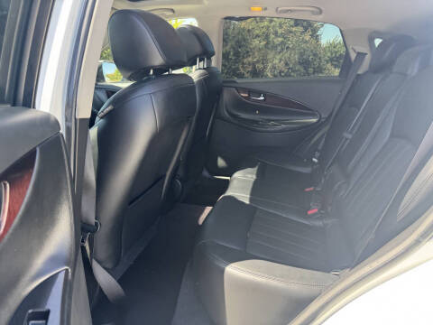 2017 Infiniti QX50