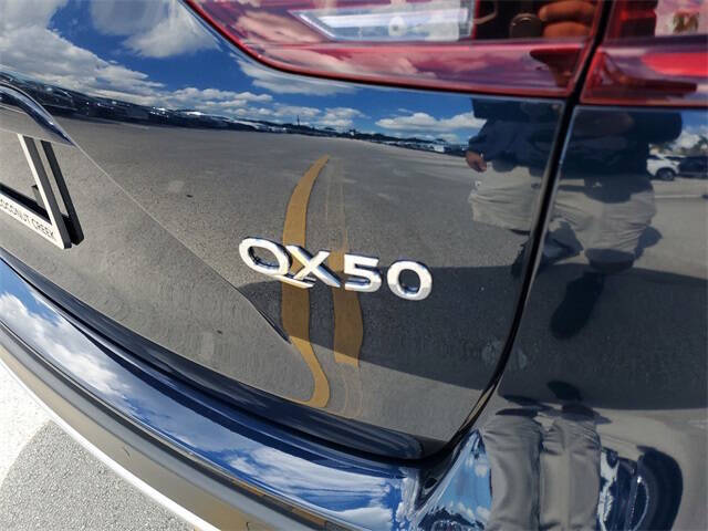2025 Infiniti QX50 Luxe