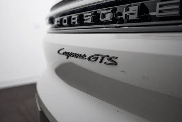 2026 Porsche Cayenne GTS