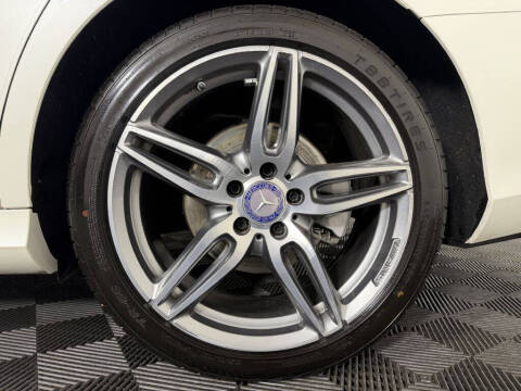 2017 Mercedes-Benz E-Class E 300 4MATIC