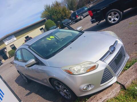 2014 Ford Focus for sale at IDEAL IMPORTS WEST in Rock Hill SC