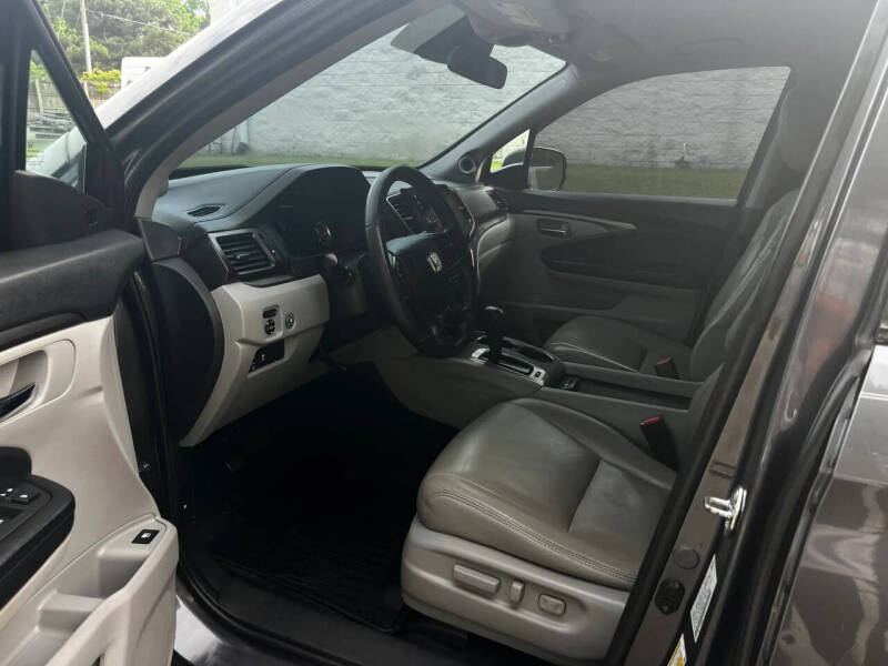 2020 Honda Pilot EX