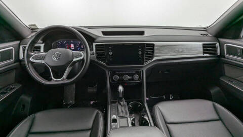 2023 Volkswagen Atlas Cross Sport SE