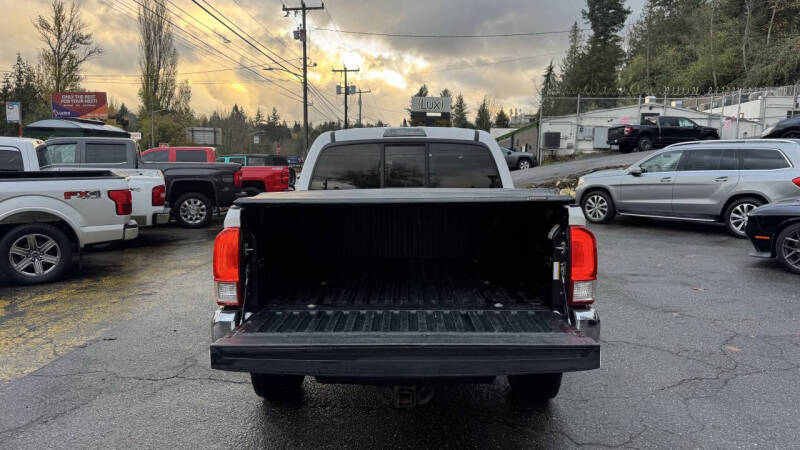 2017 Toyota Tacoma SR5 V6