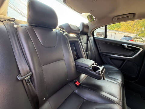 2016 Volvo S60 T5 Drive-E Premier