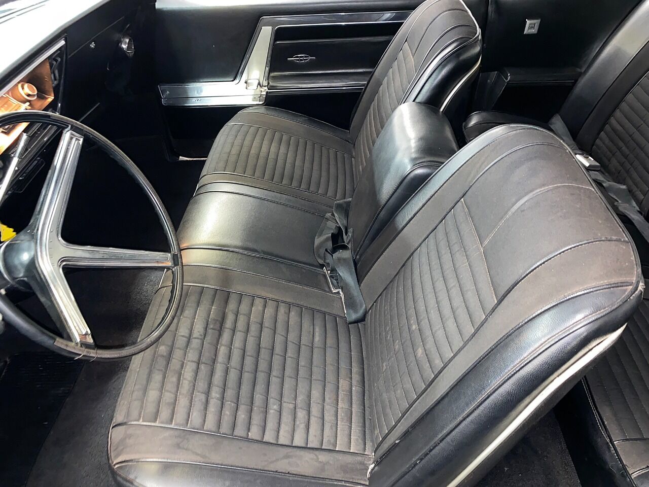 1966 Buick Riviera 41