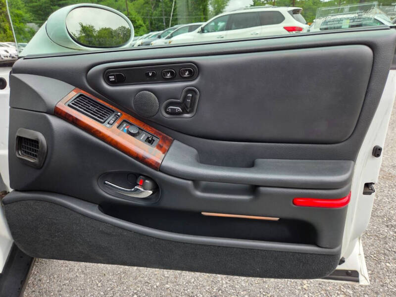 1999 Oldsmobile Aurora