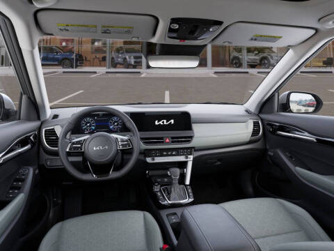 2025 Kia Seltos SX
