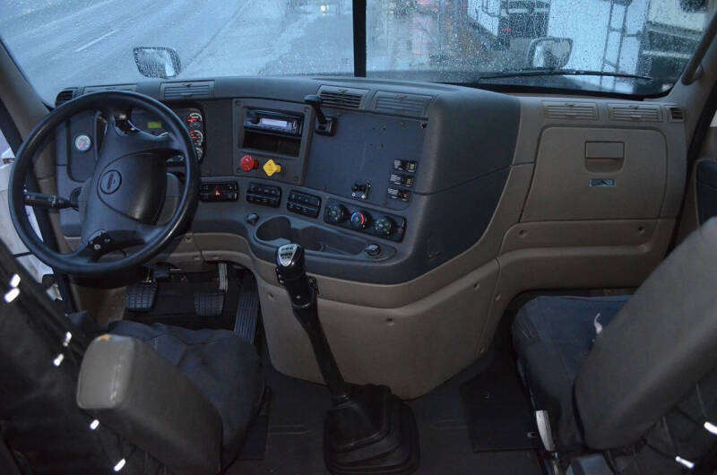 2015 Freightliner Cascadia