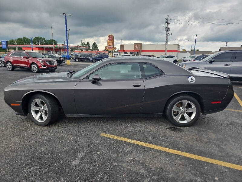 2021 Dodge Challenger SXT