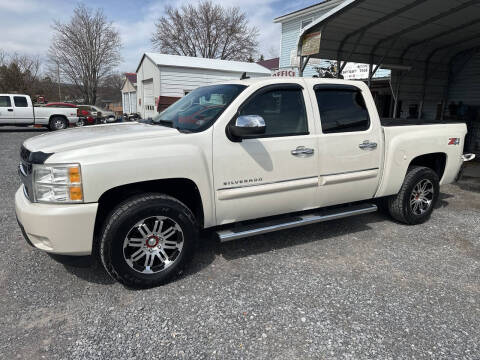 2009 Chevrolet Silverado 1500 for sale at DOUG'S USED CARS in East Freedom PA