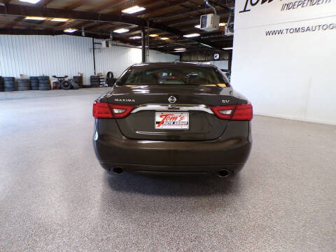 2017 Nissan Maxima