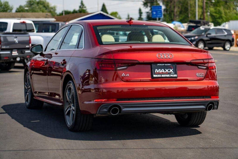 2018 Audi A4 2.0T quattro Prestige