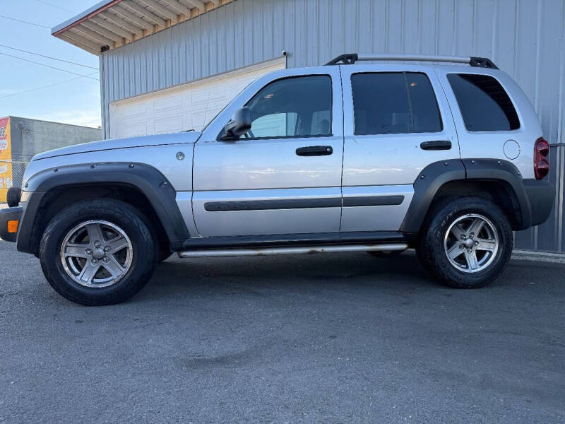 2005 Jeep Liberty Renegade