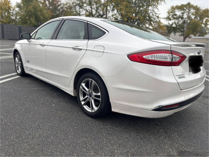 2016 Ford Fusion Energi Titanium