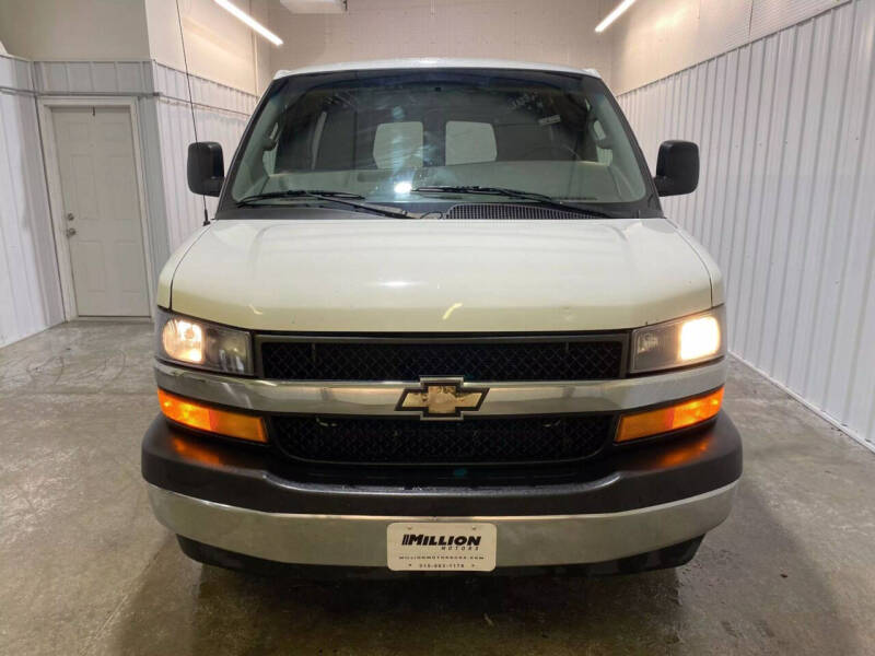 2017 Chevrolet Express 2500