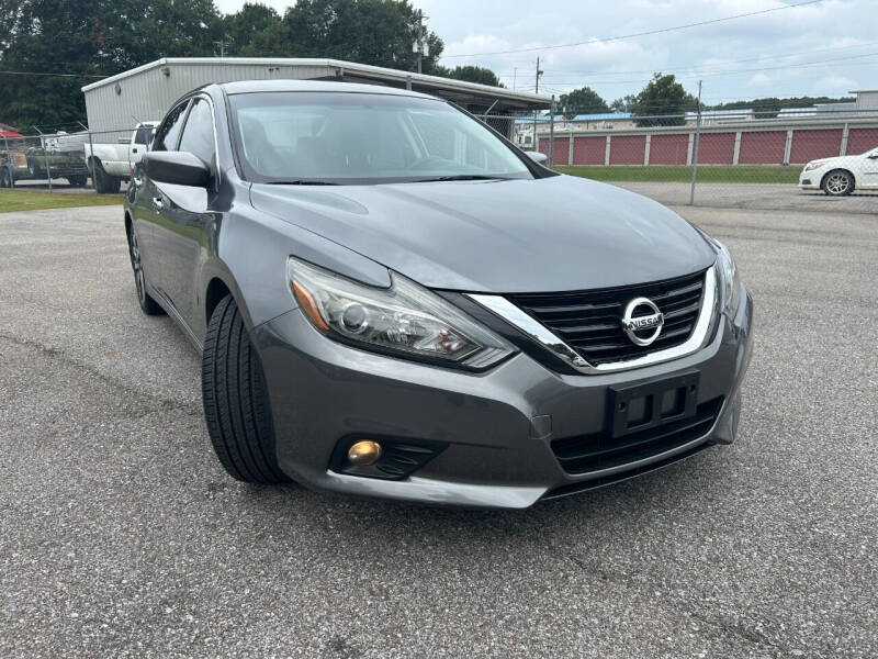2017 Nissan Altima for sale at RPM AUTO LAND in Anniston AL