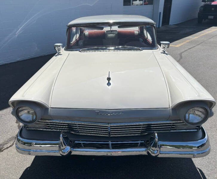 1957 Ford Fairlane 500