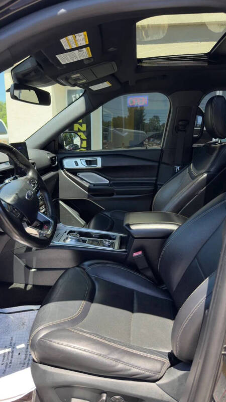 2020 Ford Explorer ST