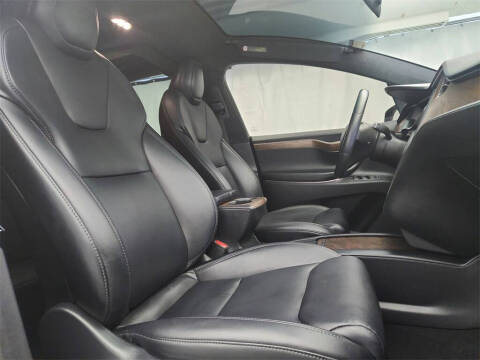 2020 Tesla Model X Long Range