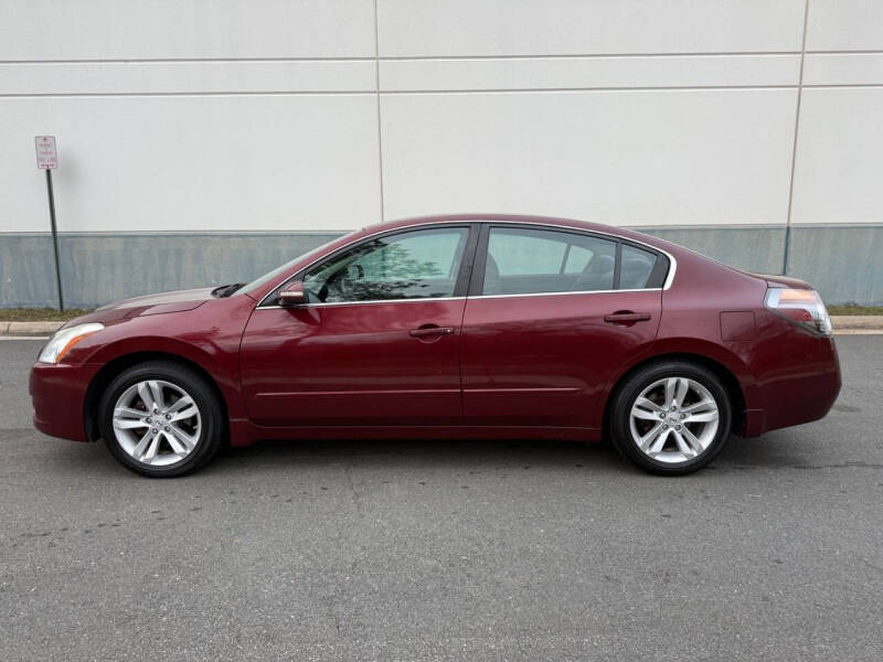 2010 Nissan Altima 3.5 SR