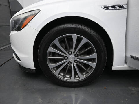 2017 Buick LaCrosse Premium