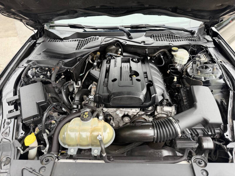 2017 Ford Mustang EcoBoost Premium