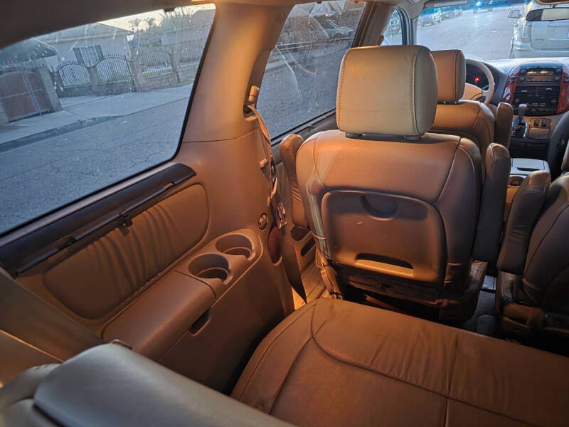 2008 Toyota Sienna XLE