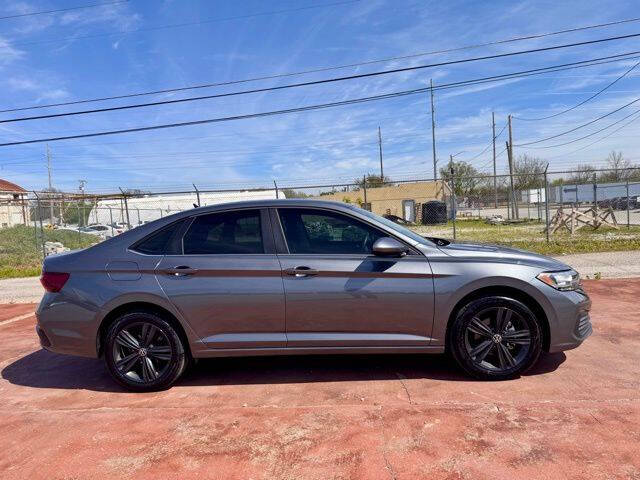 2024 Volkswagen Jetta SE