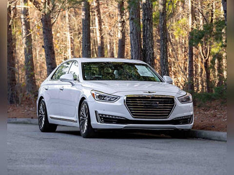 2017 Genesis G90