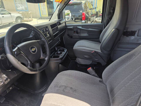 2012 Chevrolet Express 2500