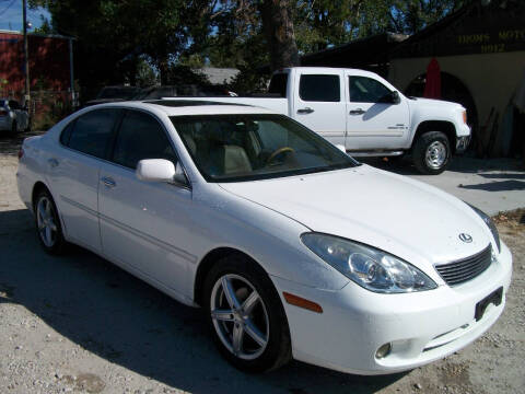 2005 Lexus ES 330 for sale at THOM'S MOTORS in Houston TX