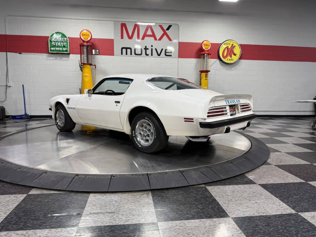 1974 Pontiac Trans Am 9
